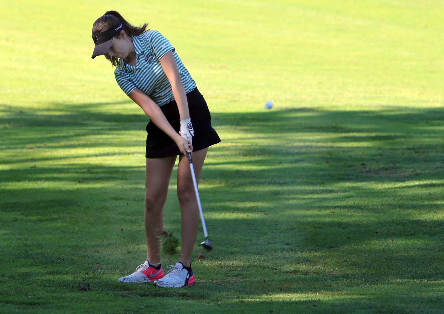 girls golf sectional, Valpo